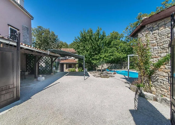 Villa Marelica By Bokordići